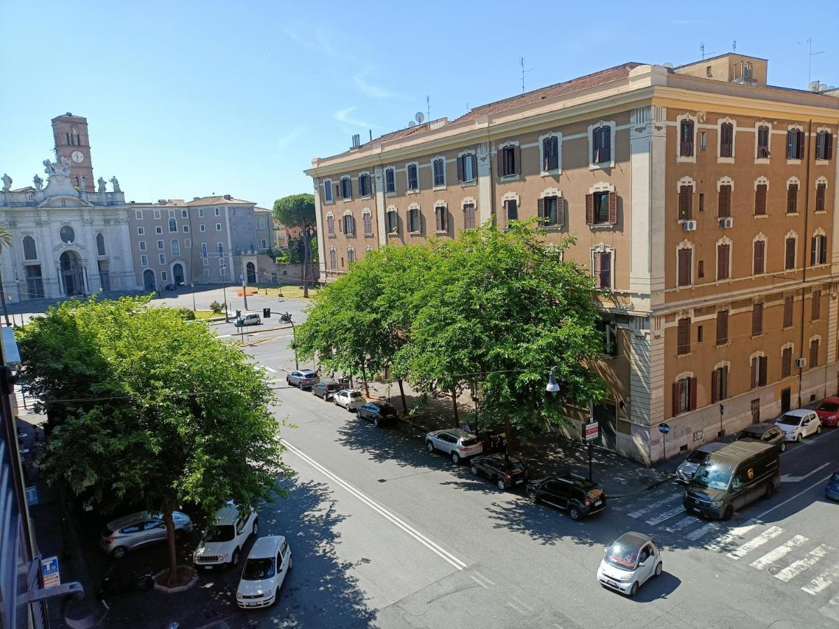 Sunnycornerinrhome Roma